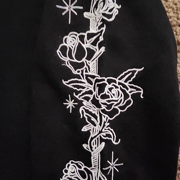 NWT Forever 21 Mens Buena Suerte Religious Sweatshirt Hoodie Sz. XL - Picture 4 of 12